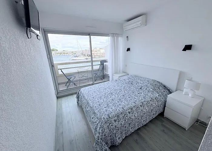 Marina Du Roi Port Camargue 公寓 勒格罗-迪鲁瓦